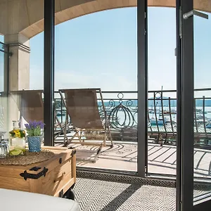 5* Отель Blu Bay